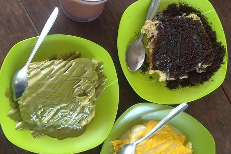 7 Resep Kue Pancong Lembut, Lumer, dan Aneka Topping