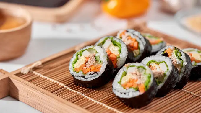 Resep Sushi ala Rumahan Untuk Bekal Anak